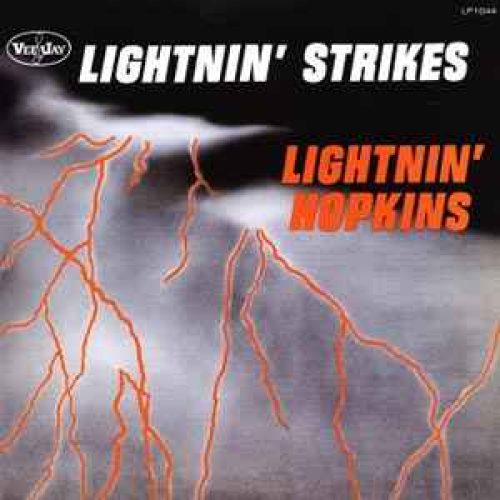 lightin strikes